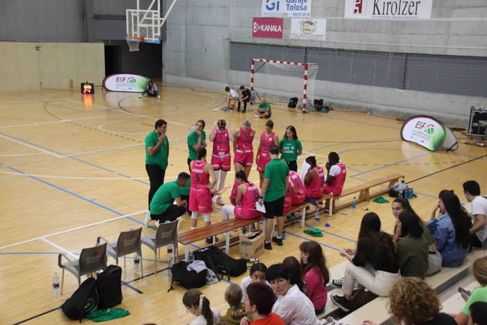 Emakumezkoen saskibaloiko Eu 25 1664214569201