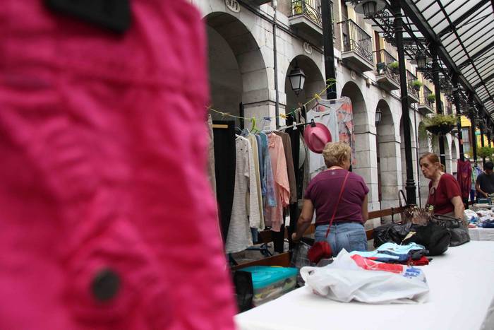 Guztia hartzen eta ematen du 2 1532188284772