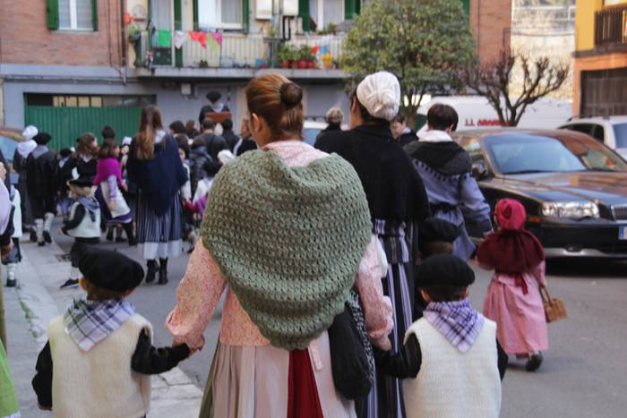 Gabon eskea eta olentzero 2015 24 1450964173827