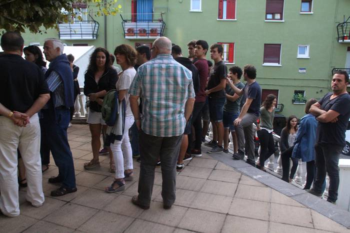 Sagardoz lagunduta jarraitu  17 1504375669264