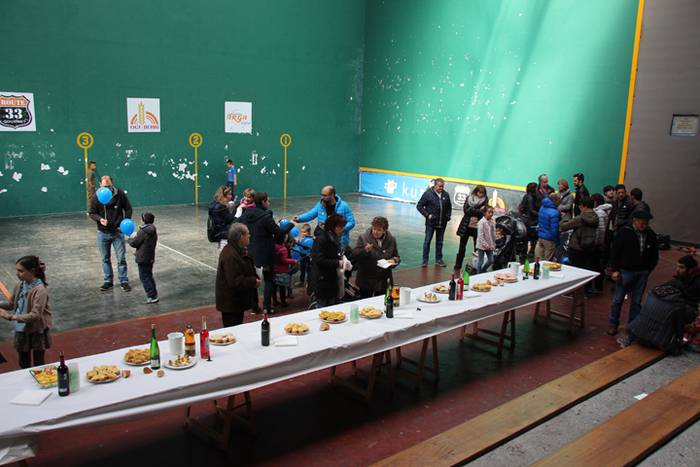 Hamaiketakoa Korrikaren alde 7 1490532826086