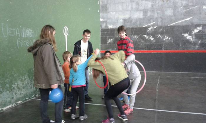 ZIZURKILGO HEZITZAILE ESKOLA 18 1483378980072