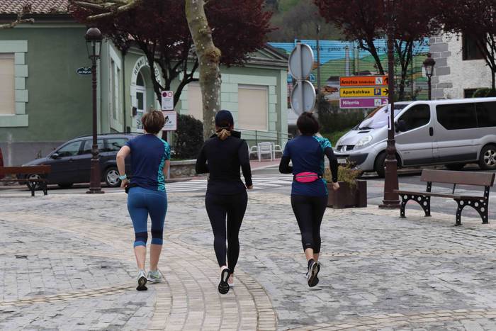 Eskualdea morez jantzi da as 8 1615121126365