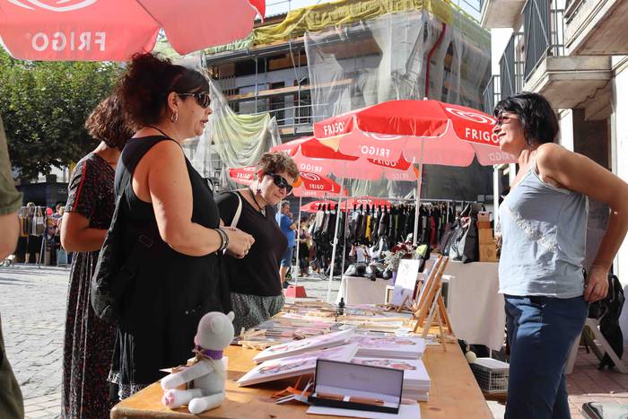 Emakume sortzaileek hartu du 3 1665918584104