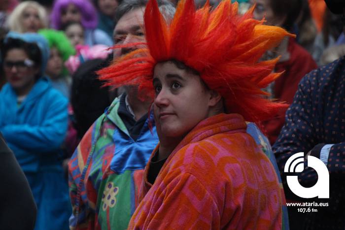 Pijamen iraultzak hartu du T 26 1488099998578