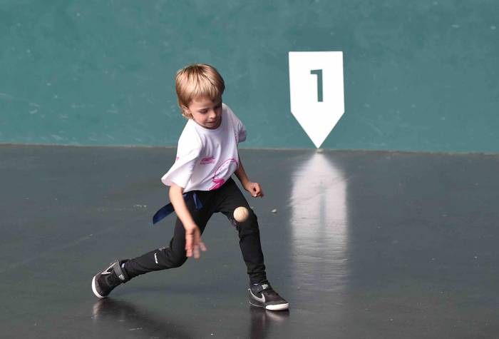 Ekitaldi hunkigarri, solidar 17 1654538299708