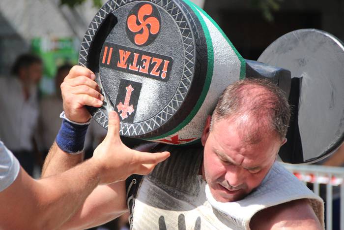 Mozorrorik onena, erakustald 37 1503590974965