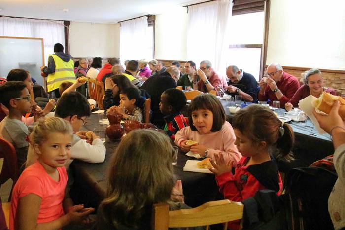 Ikaztegietan Tipi Tapa egita 35 1541008266032