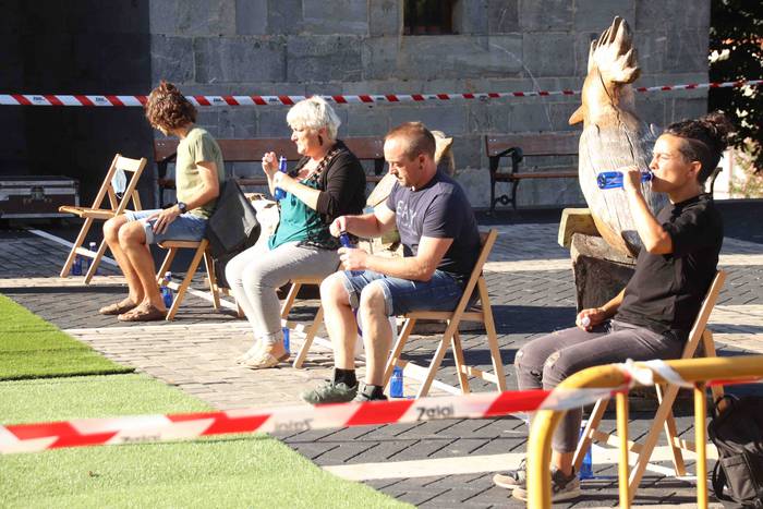 Bertso saioa antolatu dute L 16 1596476566810