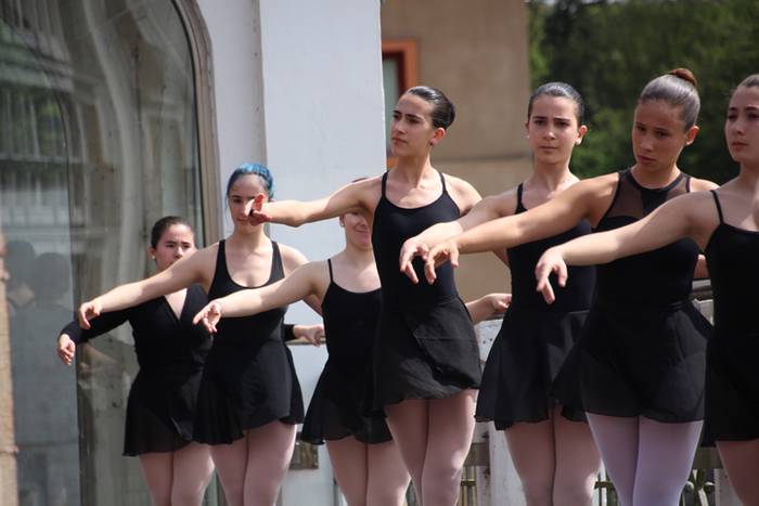 Barandari helduta dantzan 29 1523801408655