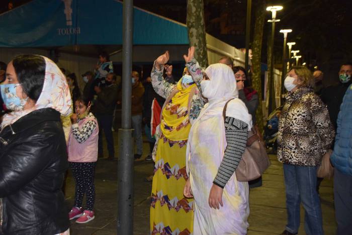 Elkarretaratzea, Sahara 7 1605725156062