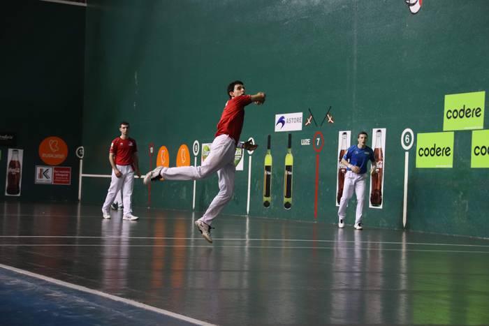 Altuna III eta Artola, Beoti 39 1550428424824