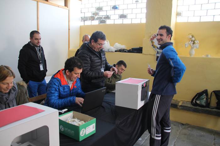 Jai giroa eta aldarrikapena 40 1489922049354