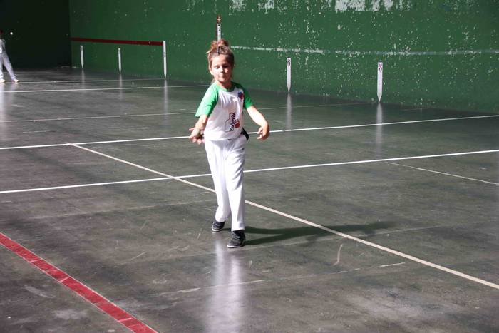 Behar Zana elkarteko festa 2 11 1559405174078