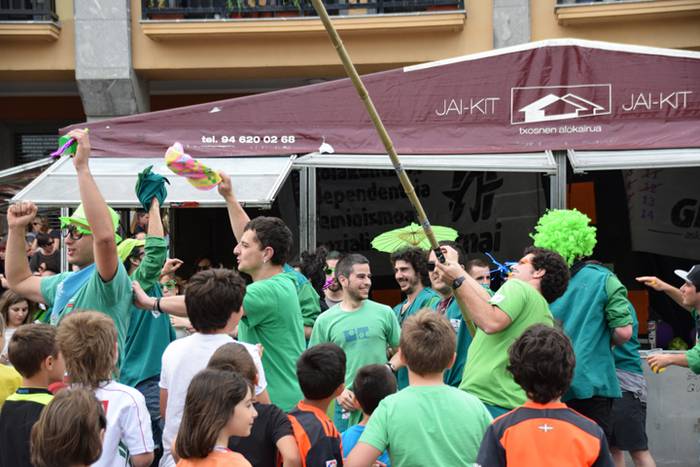 Anoeta kuadrilla eguna 2016 30 1463855788778