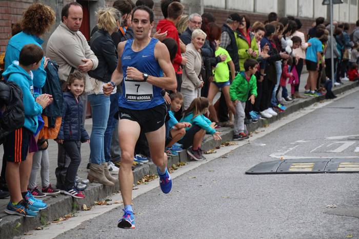 Haizearen aurka, baina aurrera 77 1476273334446