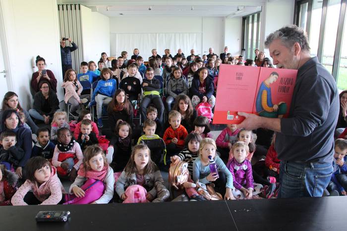 Altzoko Handia protagonista liburu aurkezpena 1 1545316378901