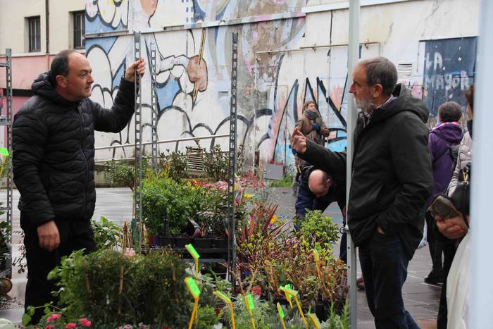 Zuhaitz azoka 2022 4 1645283024350