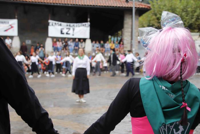 Irurako dantza soka sanmiela 46 1664023885532