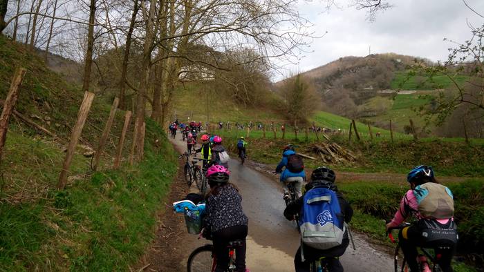 Bizikleta martxa egin dugu 6 1521807120632