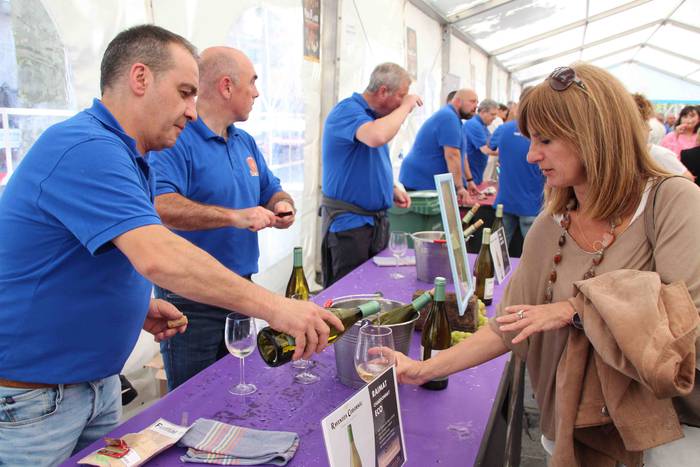 Ardo zuriak herritarrak erak 2 1653742666378