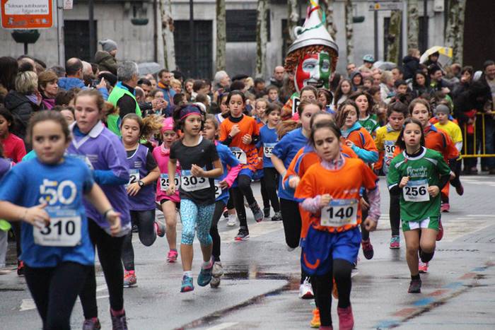 700 haur inguru XXXI. Ero Et 154 1516542792494