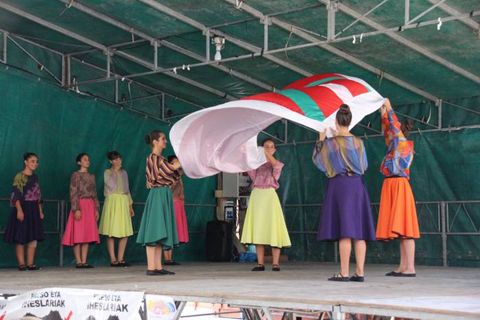 Dantzak bete du plaza 2 1473599693716