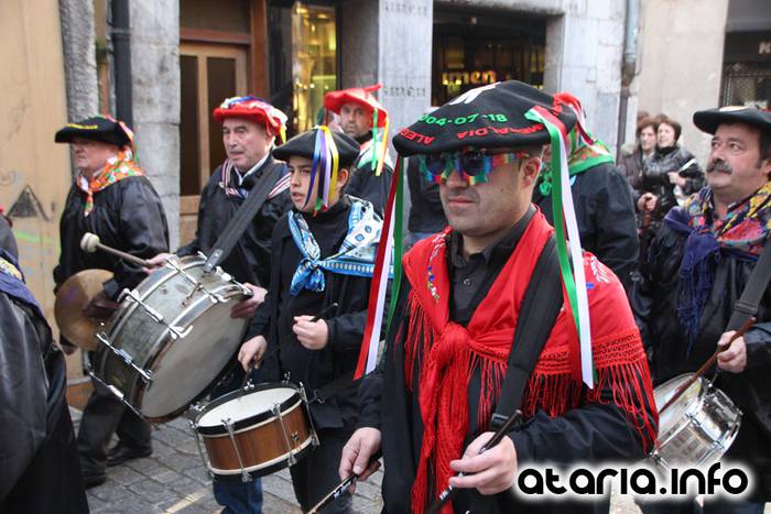 Ozenki Txistulari Taldea 2016 19 1454678383825