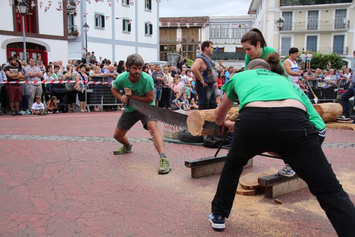 Zaldiak lasterka, gazteak desafioan 138 1472407565185