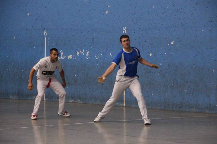 oinatz bengoetxea, belauntza 10 1646508185473