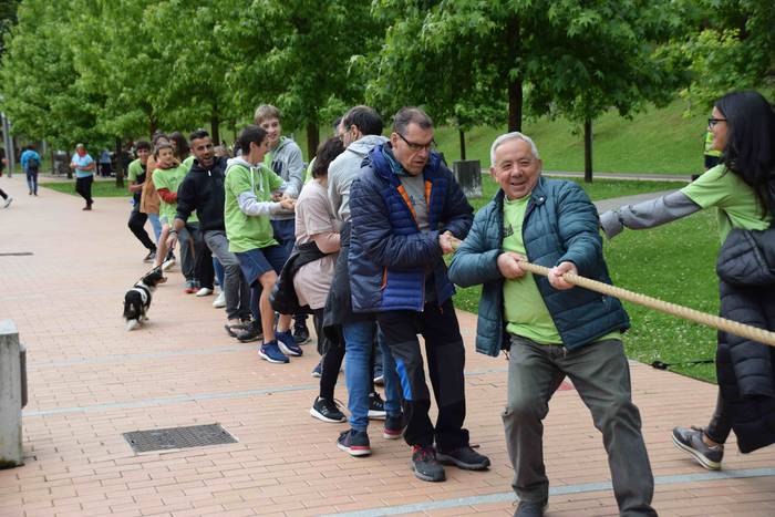 Haur eta helduen arteko II.  75 1560343283856