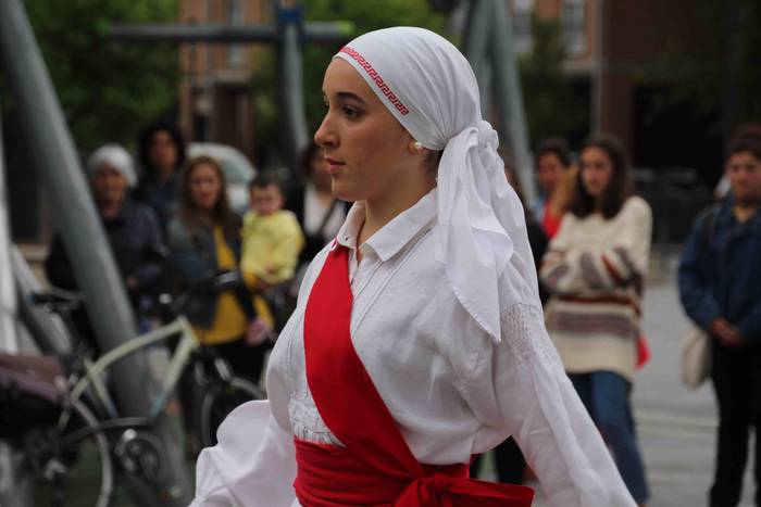 Lizarren basoa eta Bordon da 8 1561104649475