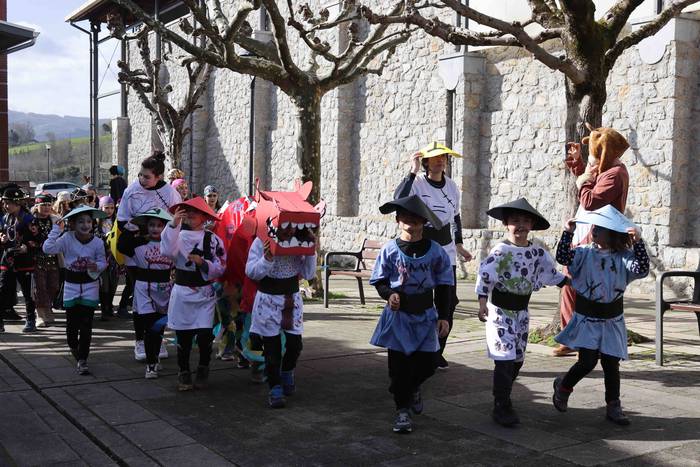 Inauteriak 22, eskolak 73 1645963582422