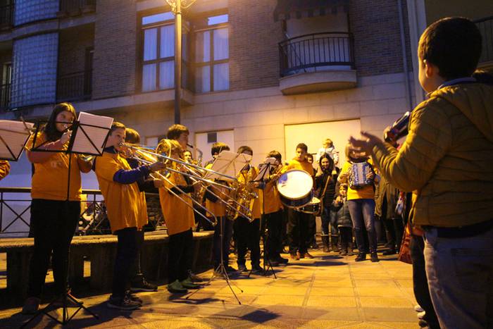 Xexili Eguna Loatzo musika e 20 1511373227346