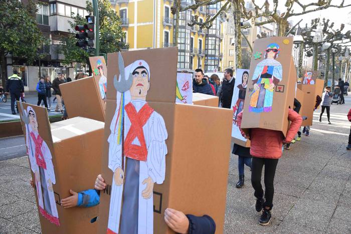 Erraldoi eta buruhandiak egi 41 1577448144357