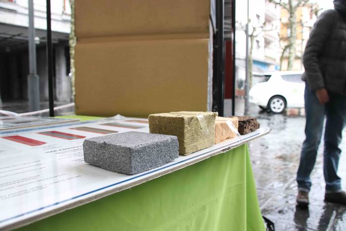 aaaa zokaaa 45 1544875863912