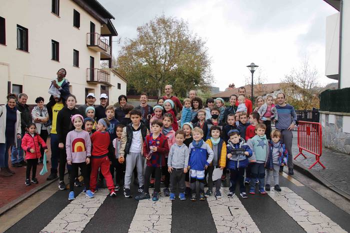 Ume krosa egin dute Amasako  5 1636802231656