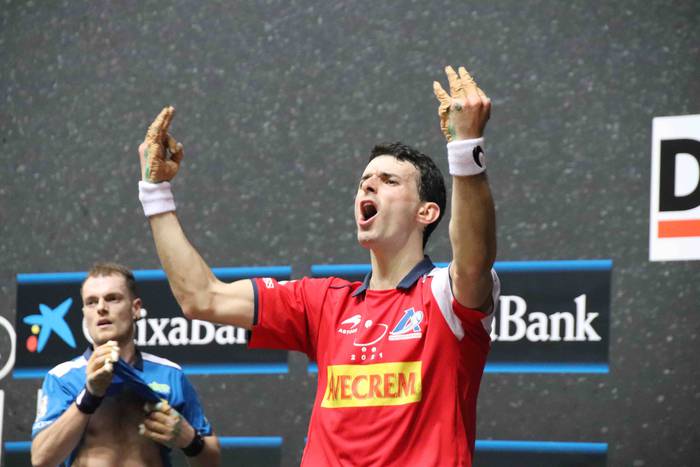 Azkeneraino borrokatuz lortu 76 1649016674097