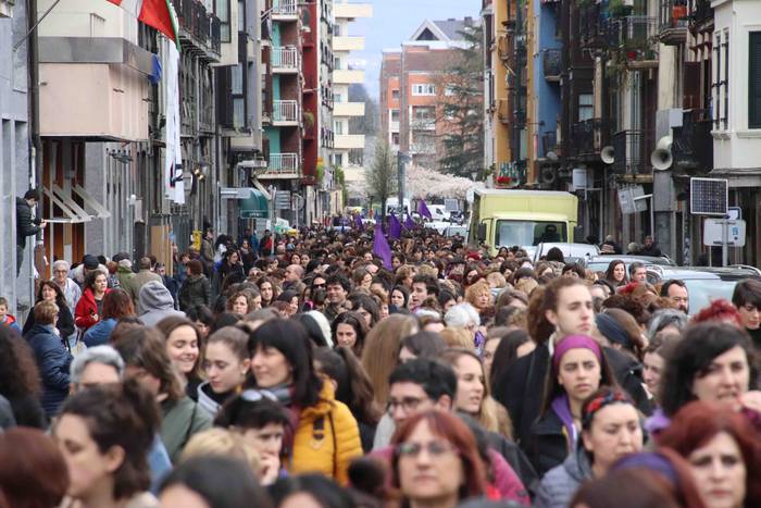 Inoizko mobilizaziorik jende 39 1552060345045