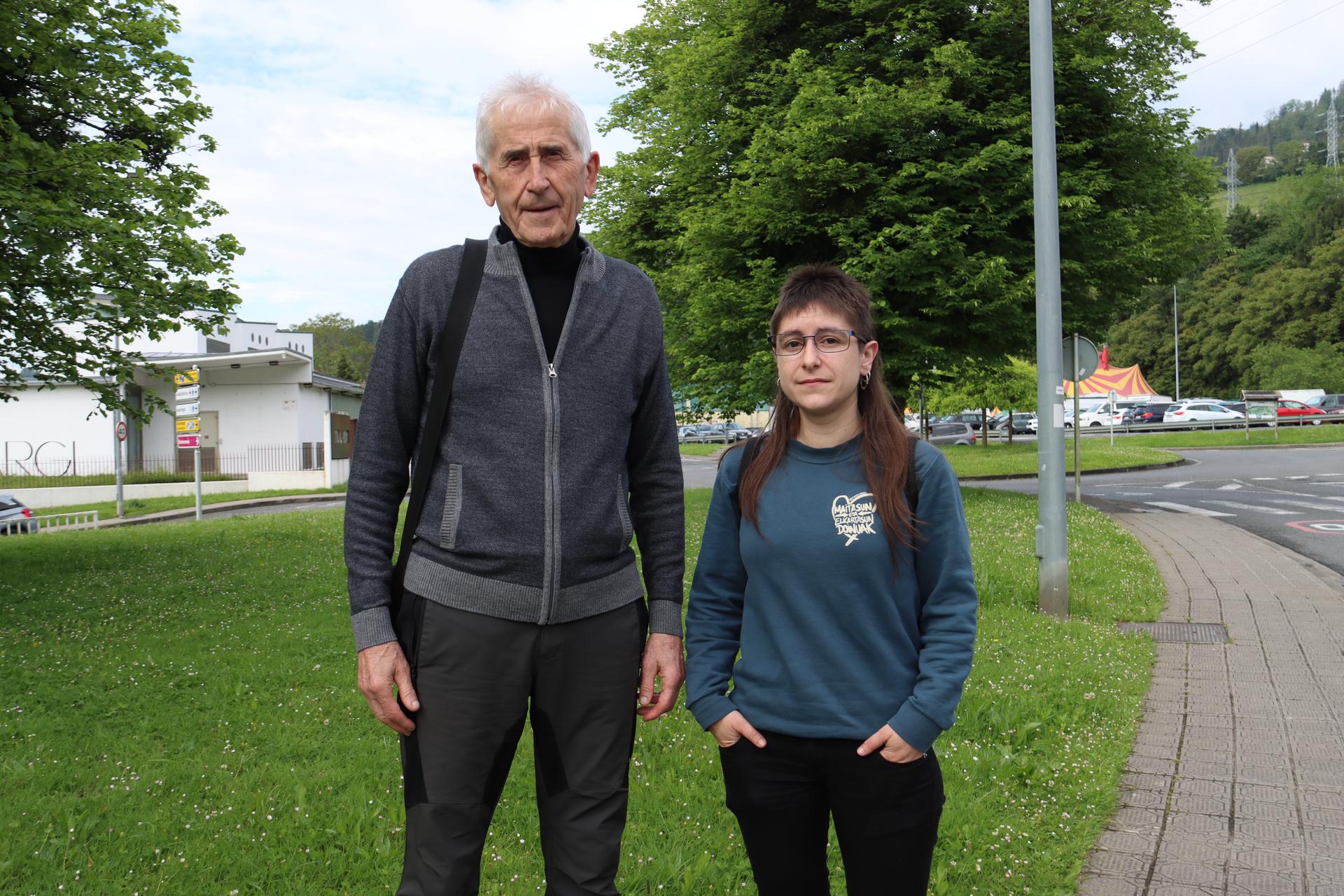 «Preso ohi asko ditugu kalean, eta beharrak izugarri handitu zaizkigu»
