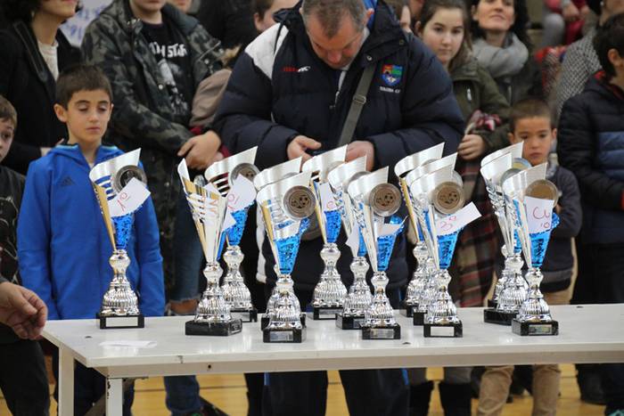 Haur eta futbol festa Shanti Txapelketan 9 1483884323362