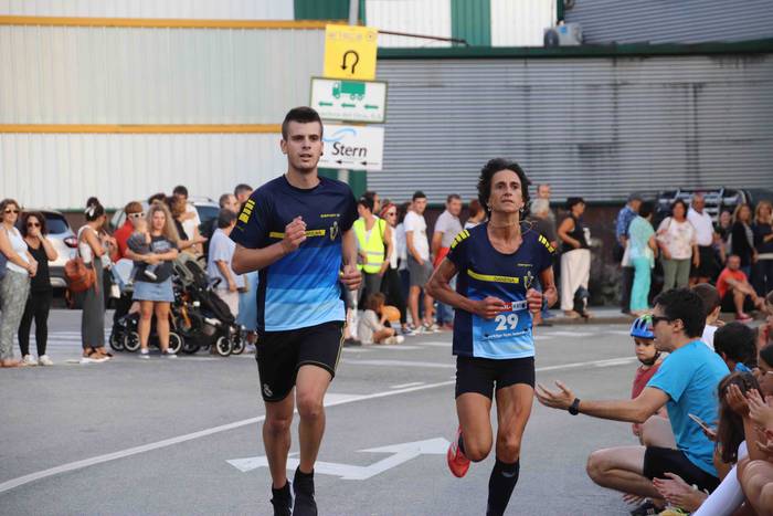 Elena Silvestre eta Xabier L 22 1567672421521