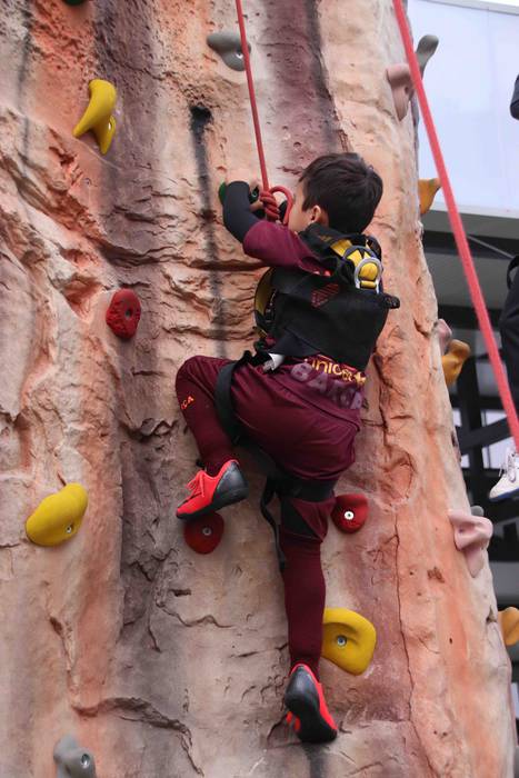 Gau Krosaren aurretik umeak protagonista 20 1544893304796