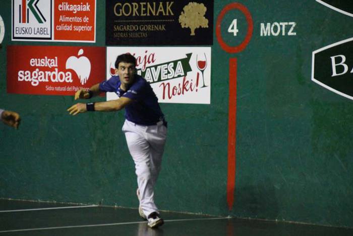 ALTUNA BINAKAKO TXAPELKETA 23 1512761330086