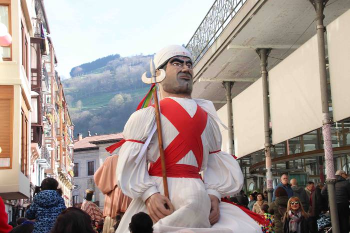 Erraldoi eta buruhandiak Zal 13 1582375941653