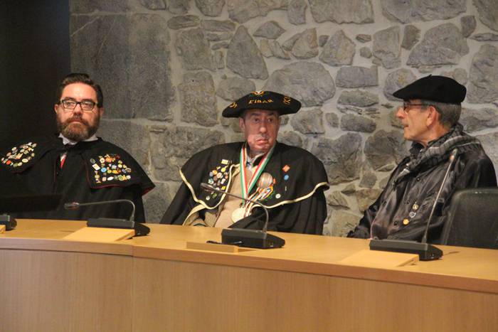 Jaki preziatuaren XXVII. ata 14 1510513179640