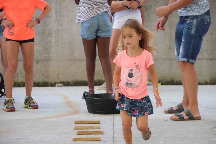 Jolasean igaro dute arratsal 47 1567097347887