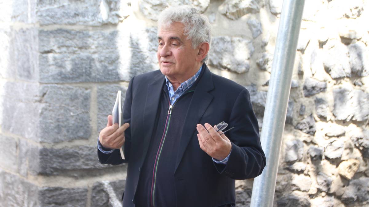 «Inguru politikoak paisaian duen eraginaz ariko naiz»