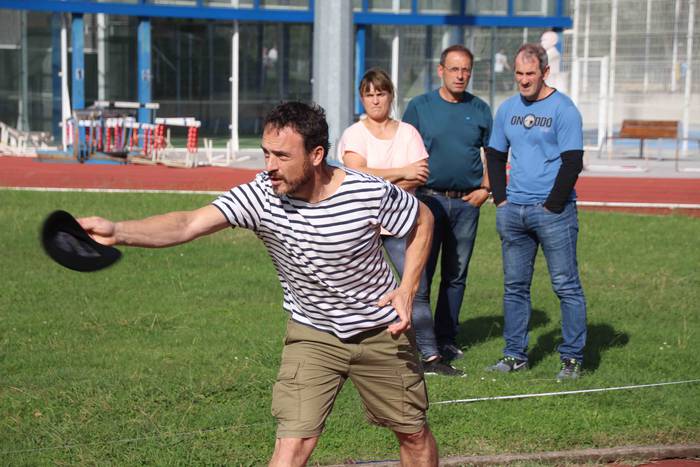 Berazubi auzoa txapel jaurti 42 1570973471159