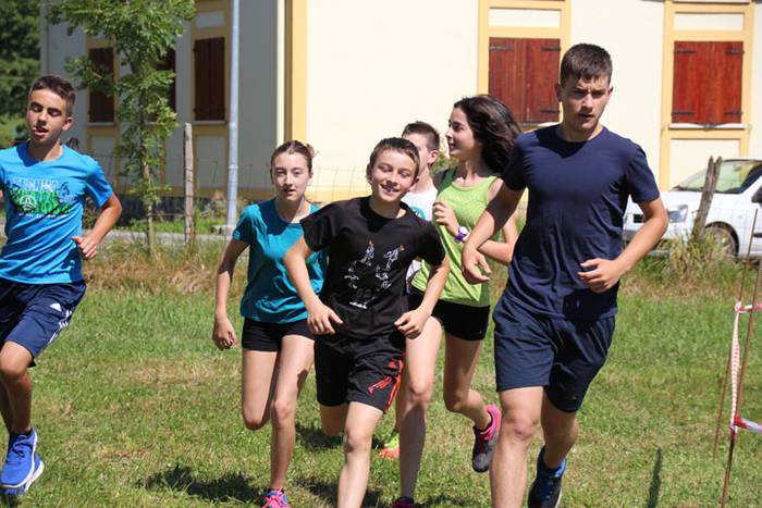 Herriko gaztetxoek korrika hasi dute eguna 21 1471088502840